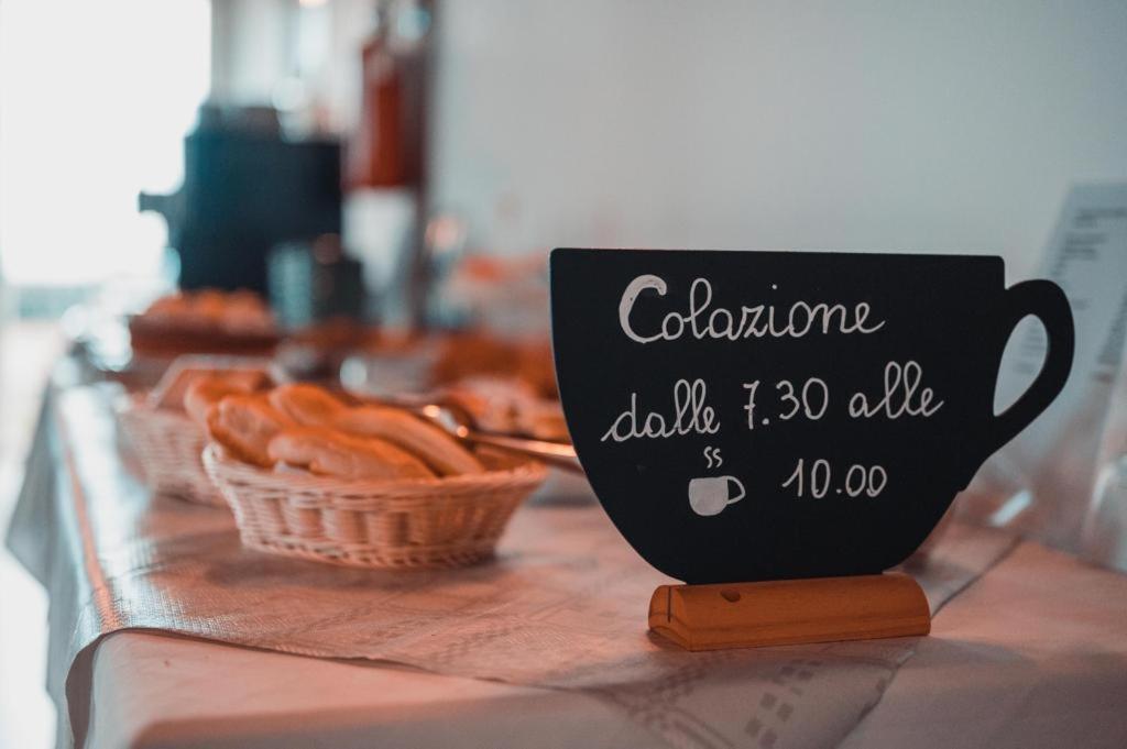 Agriturismo Il Colle Dei Lecci Ancona Ngoại thất bức ảnh